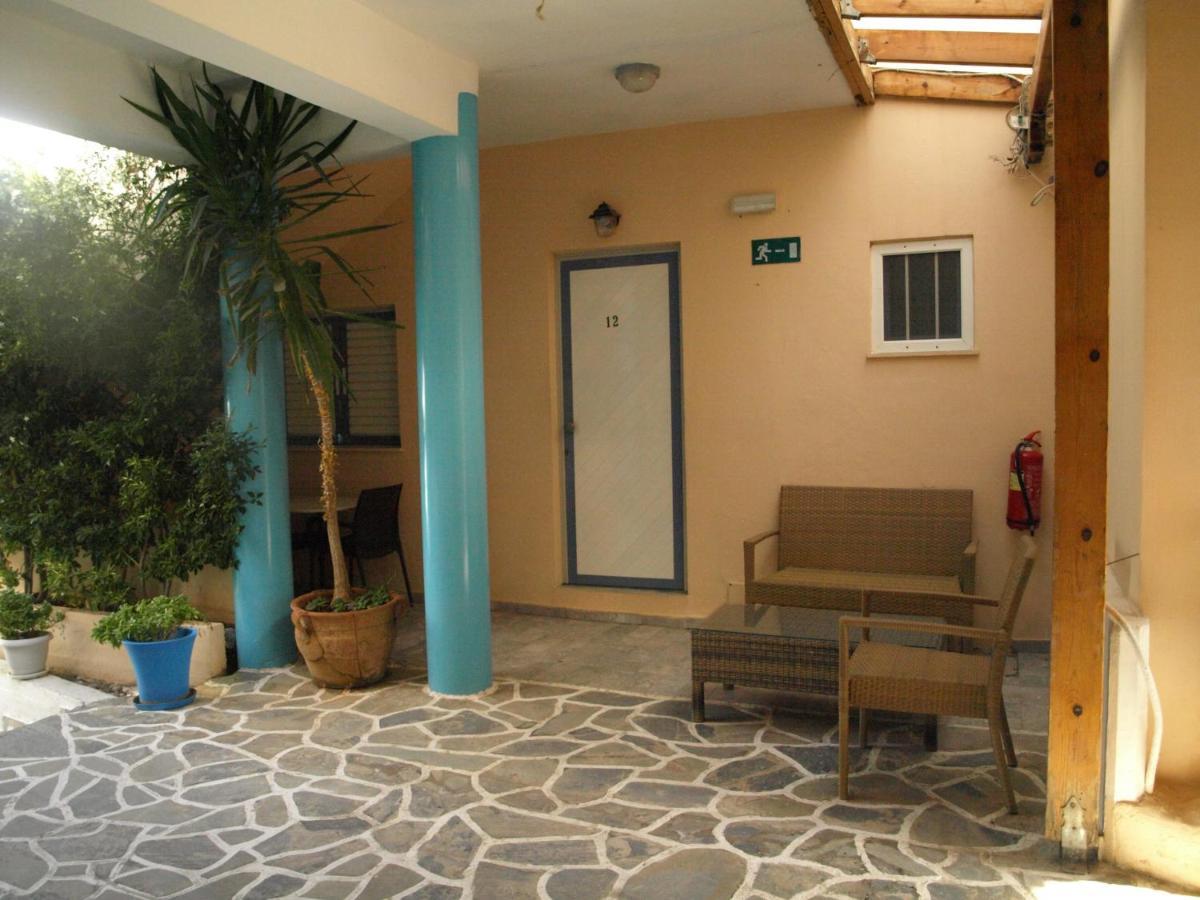 Aparthotel Santa Irene Sougia Exterior foto