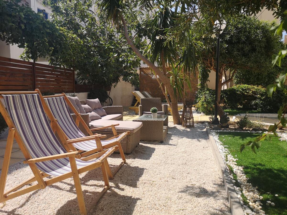 Aparthotel Santa Irene Sougia Exterior foto