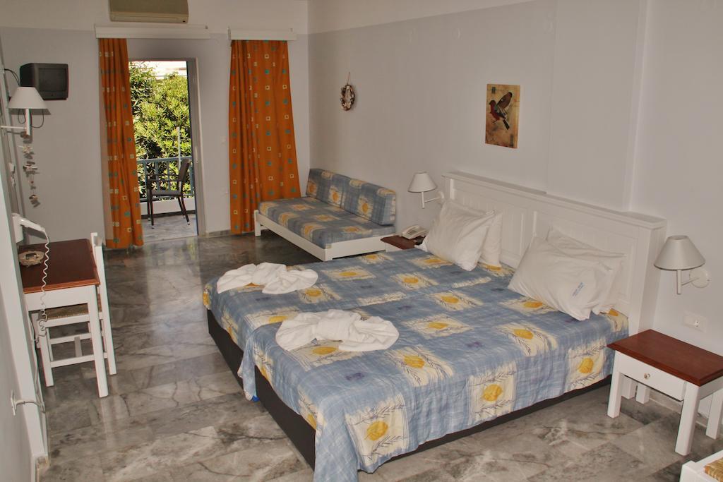 Aparthotel Santa Irene Sougia Exterior foto